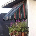 Heathergate Cottage And Suites